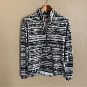 Nike Pro Dri-Fit Geometric Pattern Half-zip Pullover